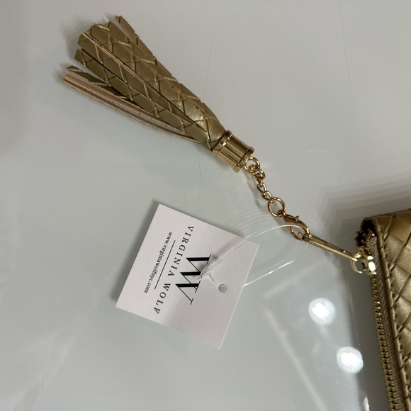 NWT Virginia Wolf Pouch - Picture 4 of 6